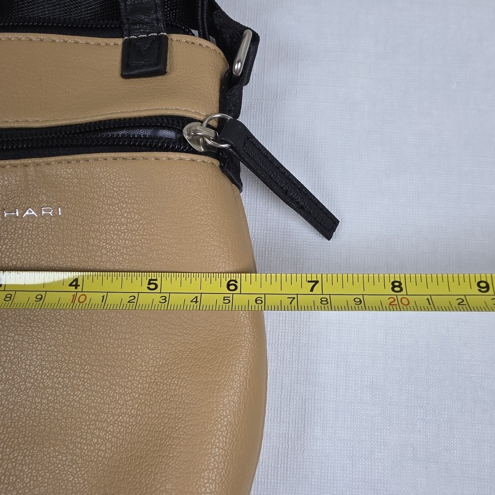 Tahari Tan/brown Crossbody Handbag Vegan Leather Purse Smaller minimalist city - Picture 6 of 7